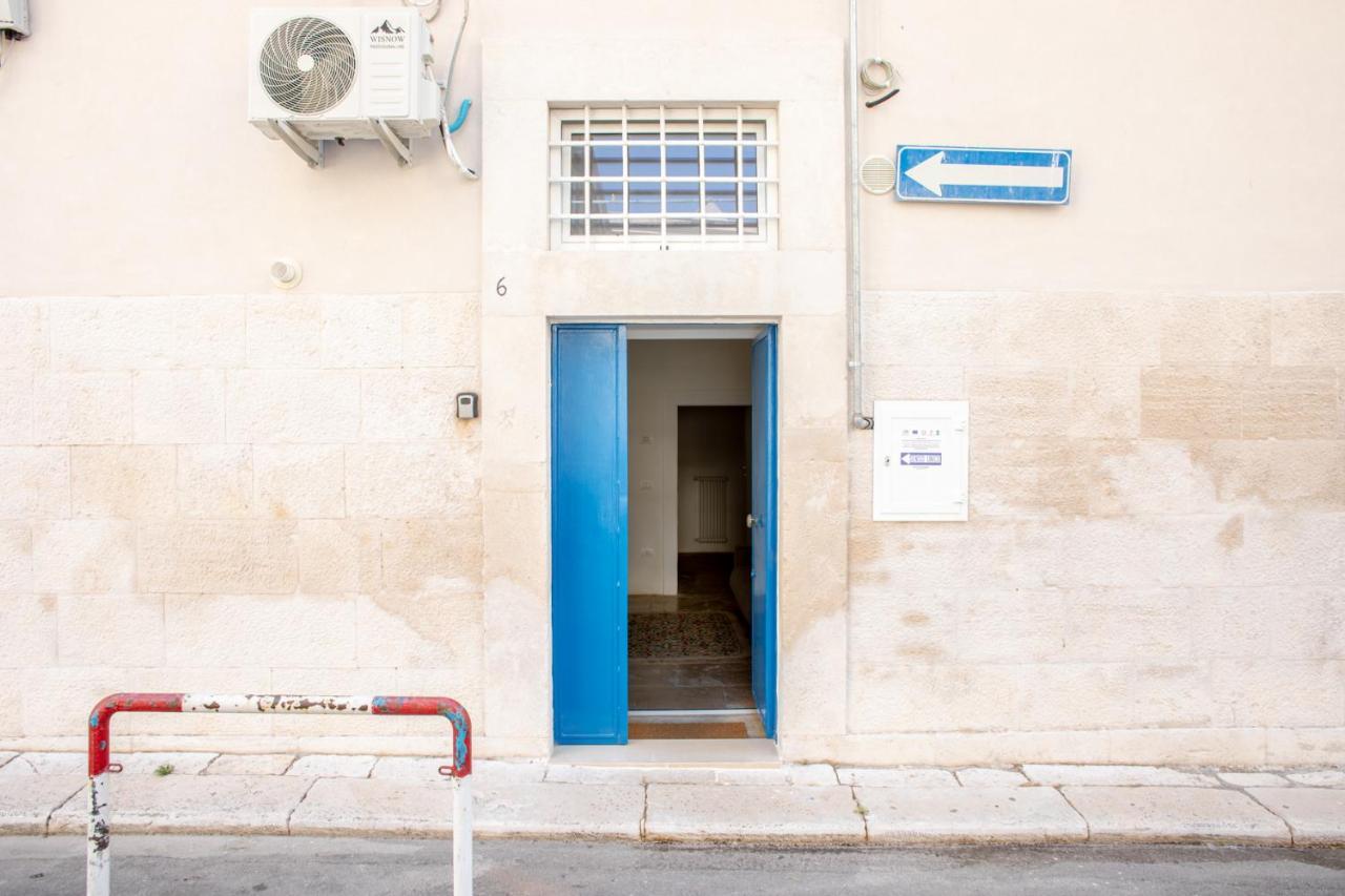 Senso Unico: Nuovo Appartamentino In Centro 比谢列 外观 照片